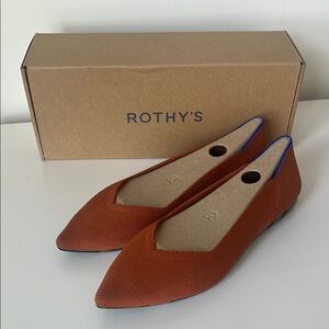 Rothy's “The Point” Burnt Orange Flats Sleek Design Low-Cut Vamp size 8